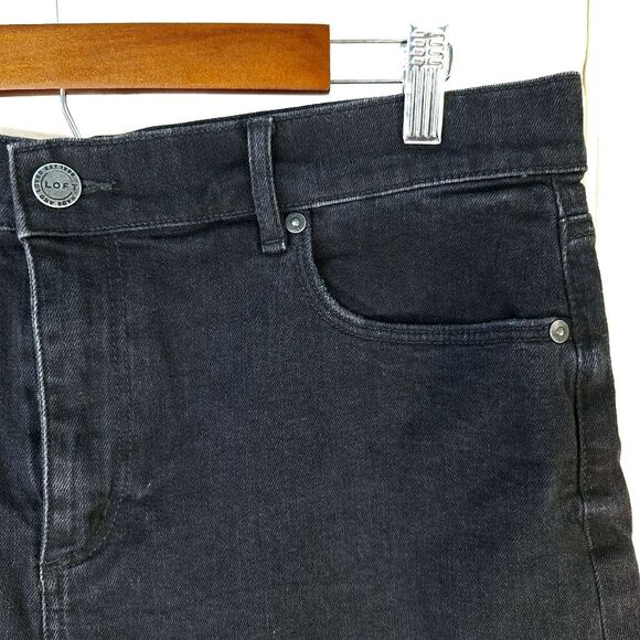 LOFT Black Distressed Denim Cut-Off Raw Hem Jean Shorts Sz 32/14 - Picture 3 of 10
